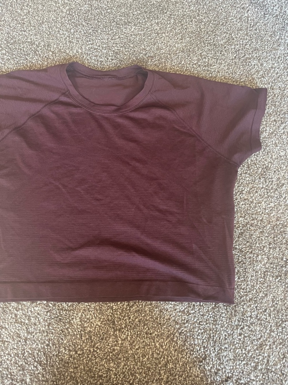 Lululemon Swiftly Tech Cropped Short Sleeve - Burgundy